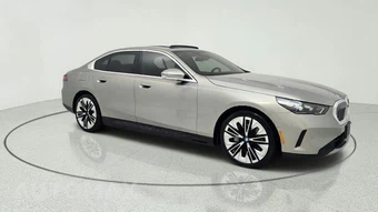 2024 BMW i5 eDrive40
