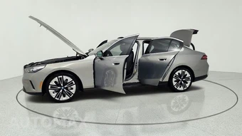 2024 BMW i5 eDrive40 – miniatura 14