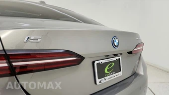 2024 BMW i5 eDrive40 – miniatura 26