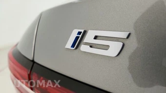 2024 BMW i5 eDrive40 – miniatura 33