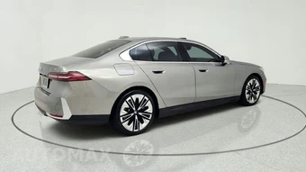 2024 BMW i5 eDrive40 – miniatura 9