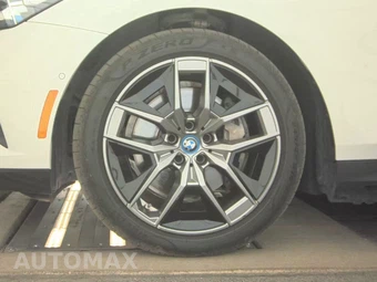 2024 BMW i5 eDrive40 – miniatura 9