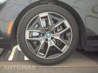 2024 BMW i5 eDrive40 – miniatura 9