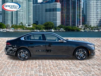 2024 BMW i5 eDrive40 - miniatura 4