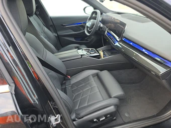 2024 BMW i5 eDrive40 – miniatura 14