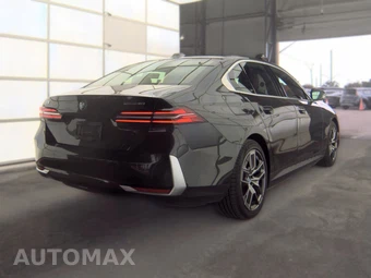 2024 BMW i5 eDrive40 - miniatura 5