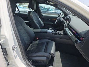 2024 BMW i5 eDrive40 – miniatura 14