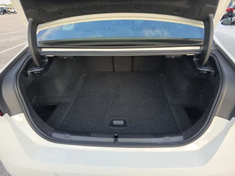 2024 BMW i5 eDrive40 – miniatura 23
