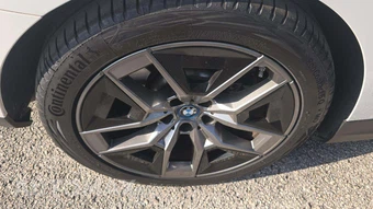 2024 BMW i5 eDrive40 – miniatura 31