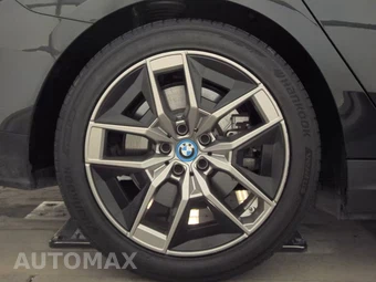 2024 BMW i5 eDrive40 - miniatura 11