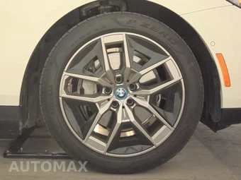 2024 BMW i5 eDrive40 – miniatura 10
