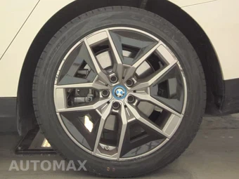 2024 BMW i5 eDrive40 – miniatura 12