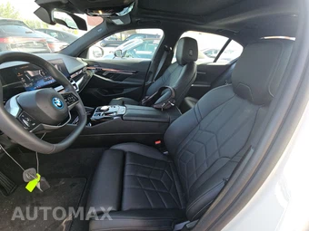 2024 BMW i5 eDrive40 – miniatura 13