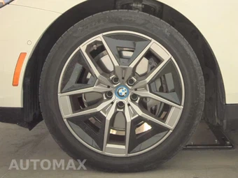 2024 BMW i5 eDrive40 – miniatura 9