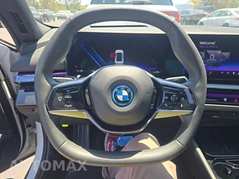 2024 BMW i5 eDrive40 - miniatura 10