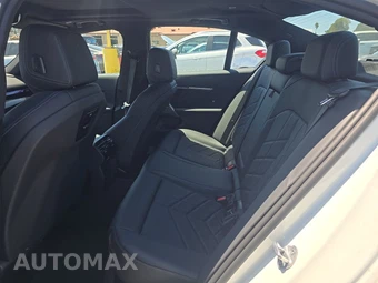 2024 BMW i5 eDrive40 - miniatura 13