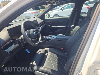 2024 BMW i5 eDrive40 - miniatura 7