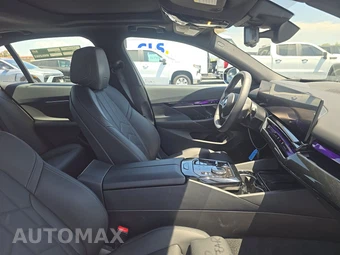 2024 BMW i5 eDrive40 - miniatura 8