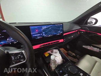 2024 BMW i5 M60 – miniatura 10