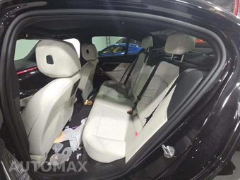 2024 BMW i5 M60 – miniatura 13