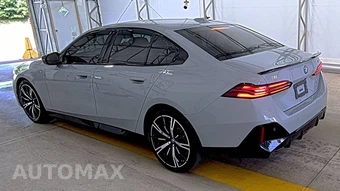 2024 BMW i5 M60 – miniatura 6