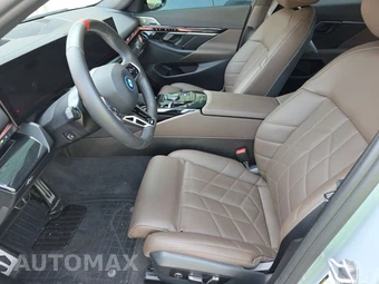 2024 BMW i5 M60 – miniatura 7