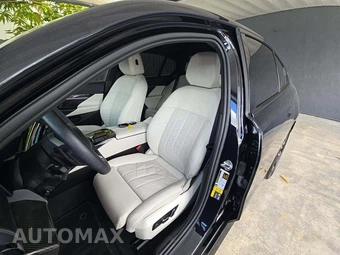 2024 BMW i5 M60 - miniatura 3