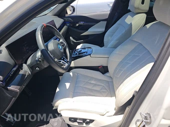 2024 BMW i5 M60 - miniatura 7