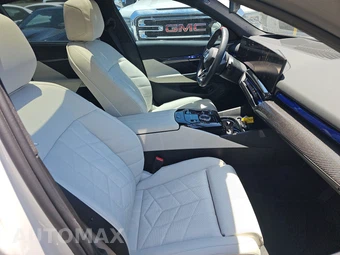 2024 BMW i5 M60 - miniatura 8