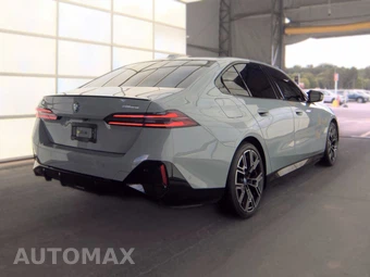 2024 BMW i5 M60 - miniatura 4