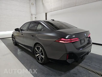2024 BMW i5 M60 - miniatura 6