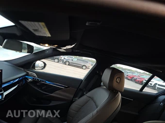 2024 BMW i5 M60 – miniatura 20