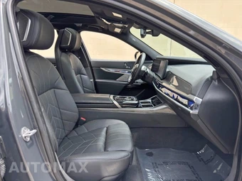 2024 BMW i7 eDrive50 M SPORT LINE - miniatura 15