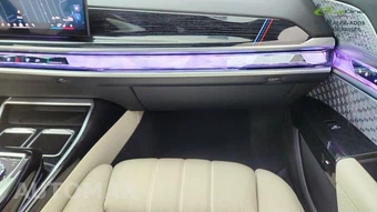 2024 BMW i7 eDrive50 M SPORT LINE – miniatura 37