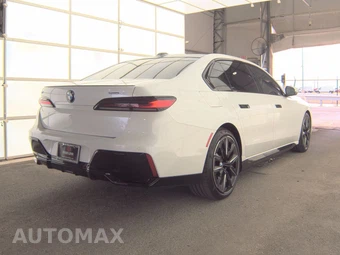 2024 BMW i7 eDrive50 M SPORT LINE – miniatura 4