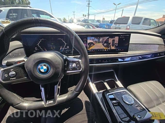 2024 BMW i7 eDrive50 M SPORT LINE – miniatura 10