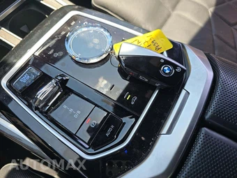 2024 BMW i7 eDrive50 M SPORT LINE – miniatura 8