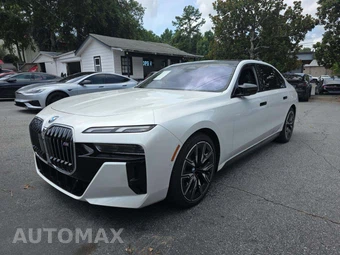 2024 BMW i7 M70