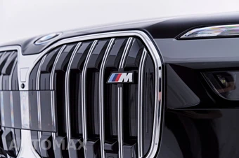 2024 BMW i7 M70 - miniatura 21