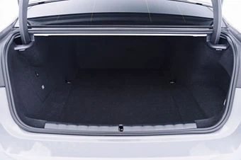 2024 BMW i7 M70 - miniatura 27