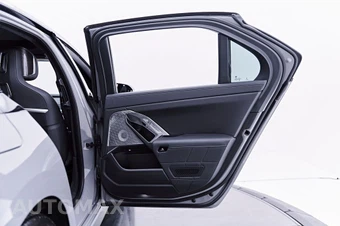 2024 BMW i7 M70 - miniatura 34