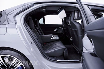 2024 BMW i7 M70 - miniatura 36