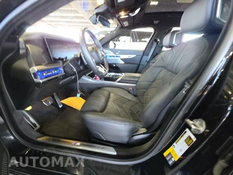 2024 BMW i7 M70 – miniatura 7