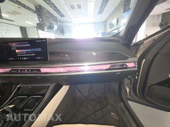 2024 BMW i7 xDrive60 M SPORT LINE - miniatura 20