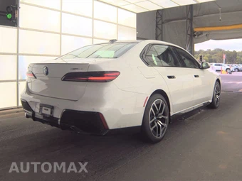 2024 BMW i7 xDrive60 M SPORT LINE – miniatura 4