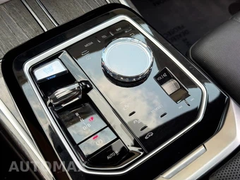 2024 BMW i7 xDrive60 M SPORT LINE - miniatura 32