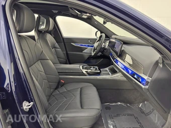 2024 BMW i7 xDrive60 M SPORT LINE - miniatura 13