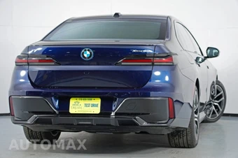 2024 BMW i7 xDrive60 M SPORT LINE - miniatura 3