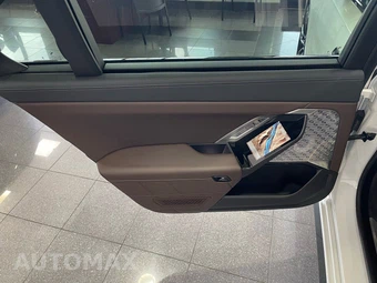 2024 BMW i7 xDrive60 M SPORT LINE - miniatura 32