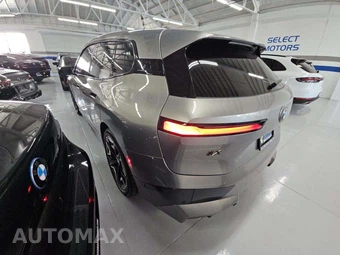 2024 BMW iX Sports Activity Vehicle M60 - miniatura 2